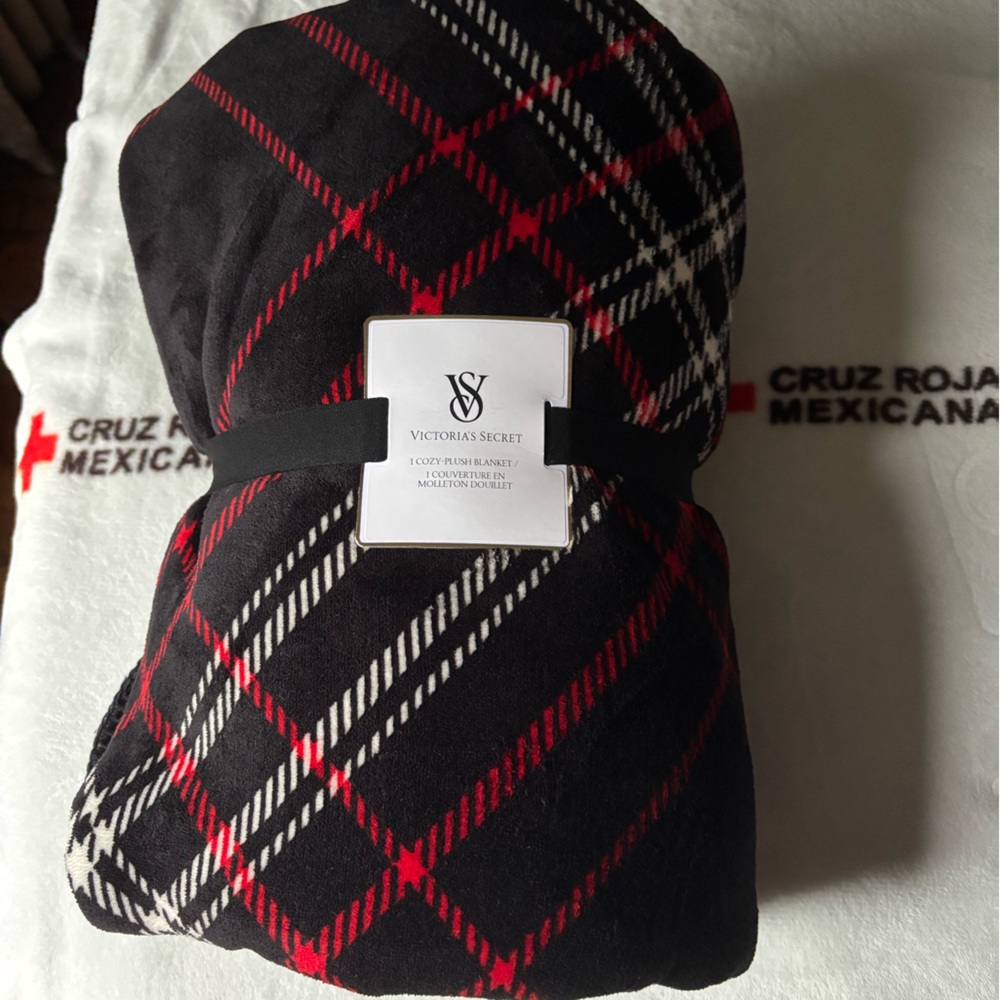 Victoria's Secret Black and Red Plush Blanket
